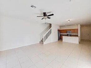 3047 SW Otter Ln in Stuart, FL - Building Photo - Building Photo