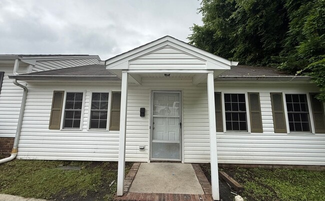 property at 664 Lakeside Ave