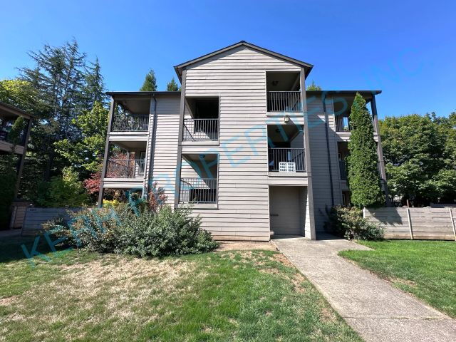 property at 11651 SE Fuller Rd