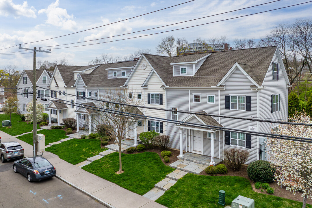 15 Arch St in Norwalk, CT - Building Photo