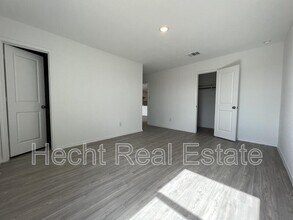 2938 Shore Lark in Canyon Lake, TX - Building Photo - Building Photo