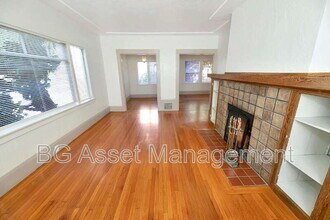 3808 Lakeshore Ave in Oakland, CA - Building Photo - Building Photo