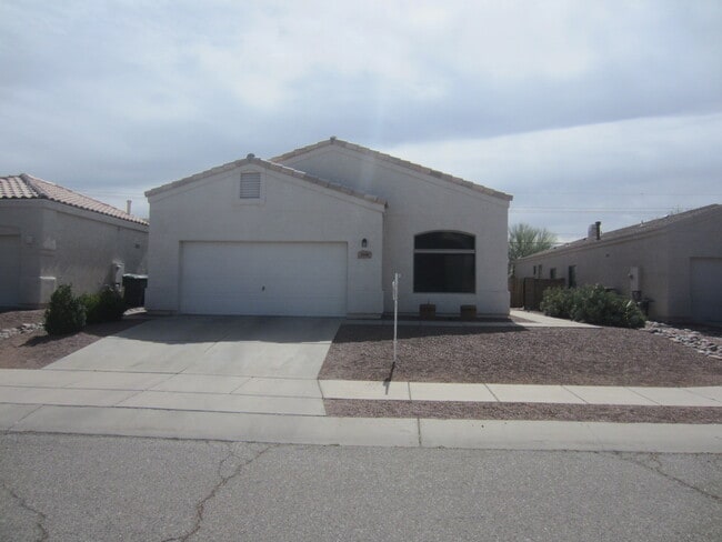 property at 8549 S Camino Bengala