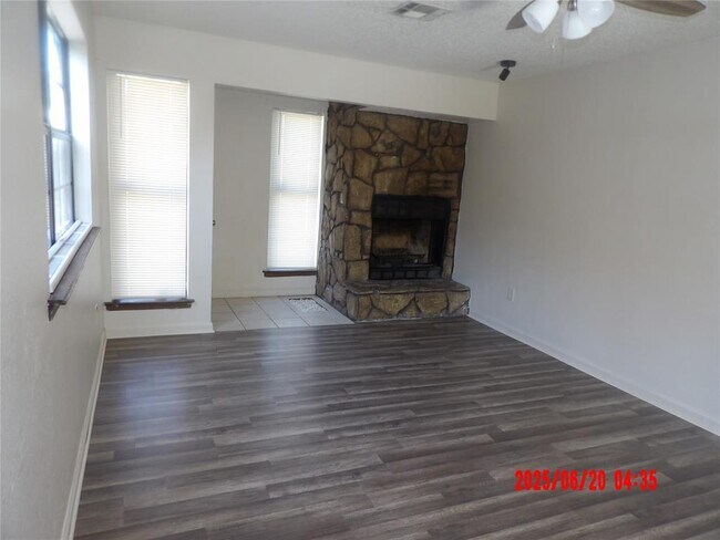 11605 Stagecoach Trail in Oklahoma City, OK - Building Photo - Building Photo