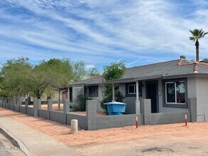 2919 E Oak St in Phoenix, AZ - Building Photo - Building Photo