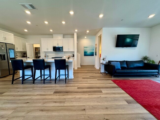12012 Riley Ln in San Diego, CA - Building Photo - Building Photo