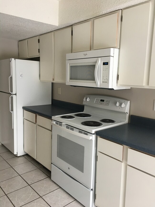 207 Wisconsin St in Lawrence, KS - Building Photo - Building Photo