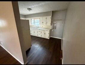 1410 W Atlantic St in Springfield, MO - Building Photo - Building Photo