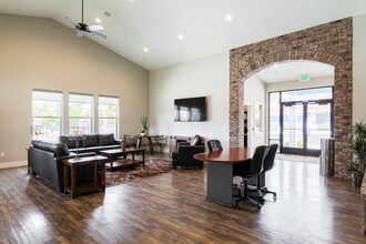 Mountain View Townhomes in Ogden, UT - Building Photo - Interior Photo