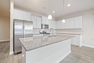 517 Watson Ln in Denton, TX - Building Photo - Building Photo