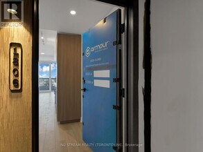 36 Olive Ave in Toronto, ON - Building Photo - Building Photo