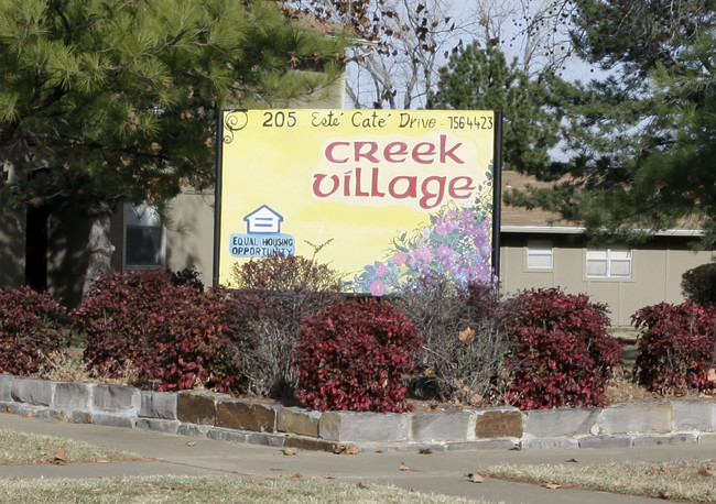 Creek Village in Okmulgee, OK - Building Photo - Building Photo