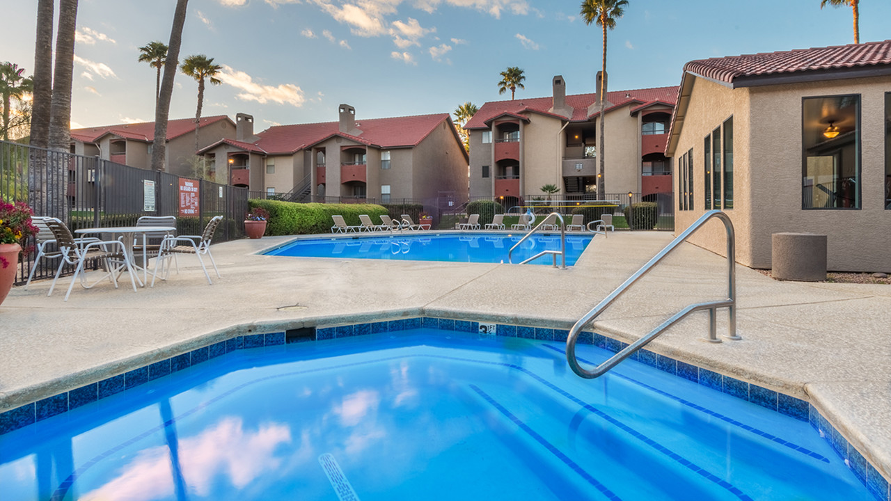 Enclave at the Foothills in Tucson, AZ - Foto de edificio