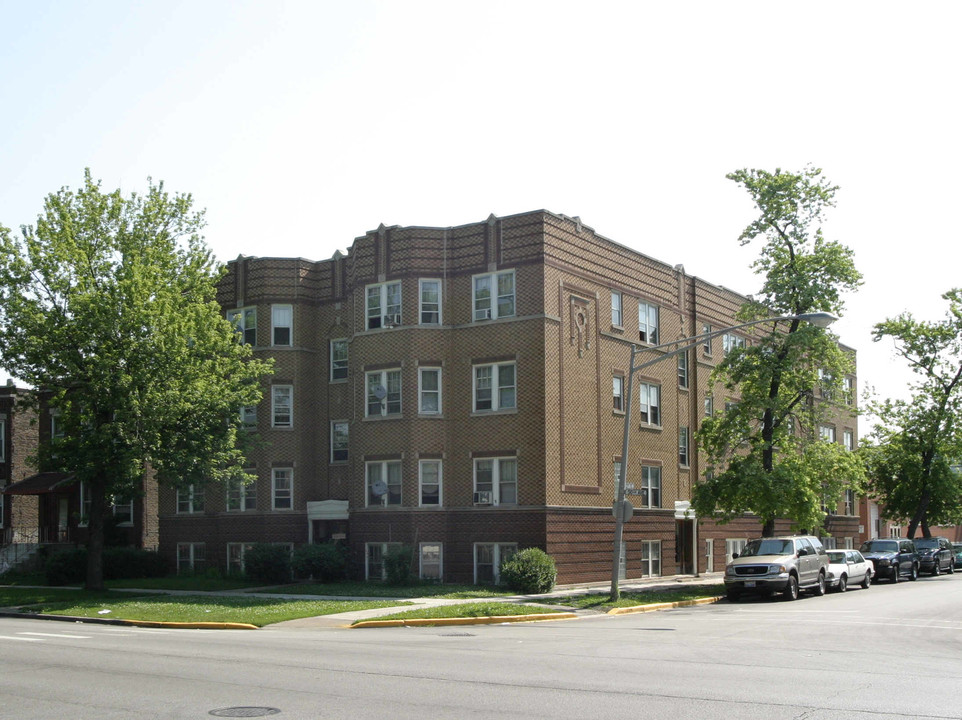 2315-2317 S 50th Ave in Cicero, IL - Building Photo