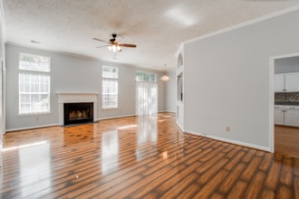 201 Majestic Dr in Columbia, SC - Foto de edificio - Building Photo