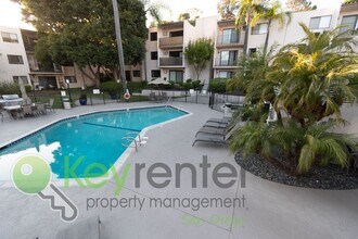 6780 Friars Rd in San Diego, CA - Foto de edificio - Building Photo