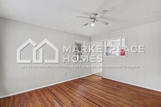 13050 Couwlier Ave in Warren, MI - Building Photo - Building Photo