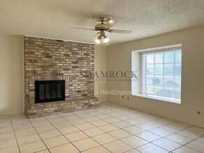 6815 Old Briarstown Dr in Waco, TX - Building Photo - Building Photo