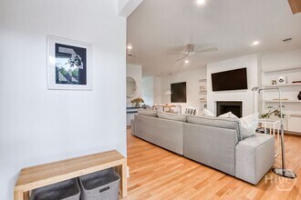 916 Maupas Ave in Savannah, GA - Building Photo - Building Photo
