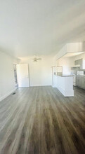 2226 17th Ave, Unit 4 in Oakland, CA - Building Photo - Building Photo