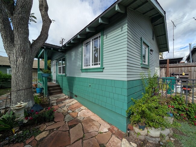 property at 1451 Coronado Ave