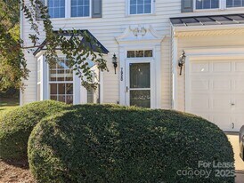 7920 Mariners Pointe Cir in Denver, NC - Building Photo