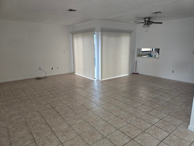 property at 708 SE 12th Ct