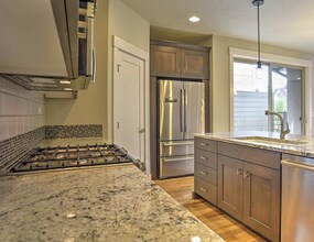 4936 E Woodcutter Dr in Boise, ID - Building Photo - Building Photo