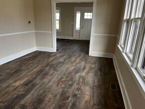 1431 E Sycamore St in Evansville, IN - Building Photo - Building Photo