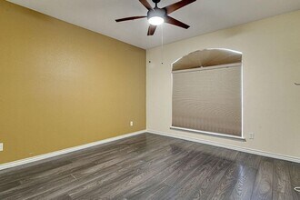 640 Peach Ln in Burleson, TX - Building Photo - Building Photo