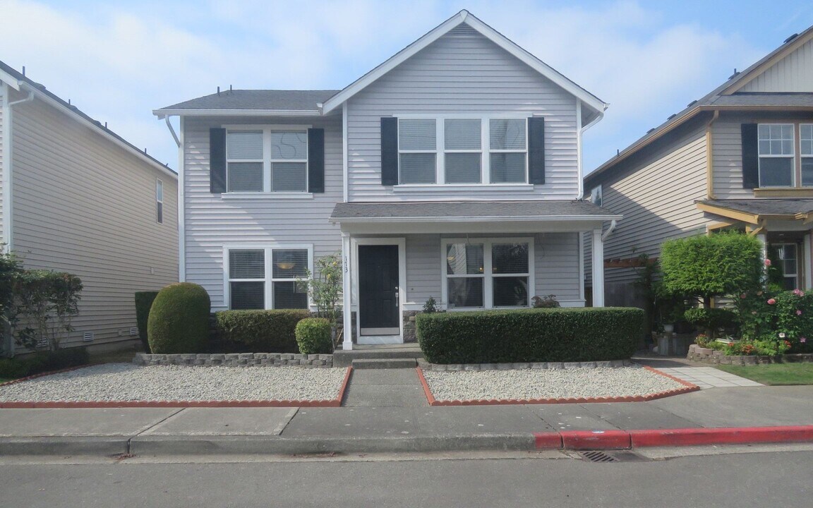 173 Glennwood Pl SE in Renton, WA - Building Photo