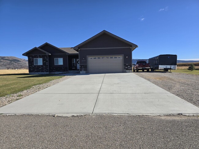 property at 2644 Iron Wood Dr