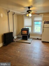 196 Church St in Hustontown, PA - Building Photo - Building Photo