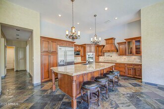 13642 E Columbine Dr in Scottsdale, AZ - Foto de edificio - Building Photo