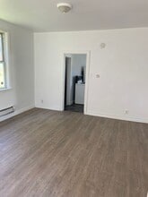 315 Austin St N in Winnipeg, MB - Building Photo - Building Photo