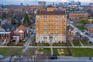 The Barbara in Detroit, MI - Building Photo