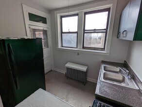 5457 S Everett Ave in Chicago, IL - Building Photo - Building Photo