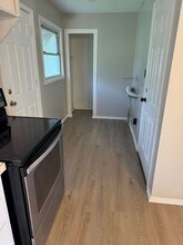 1669 S Hickory Ave in Bartlesville, OK - Building Photo - Building Photo