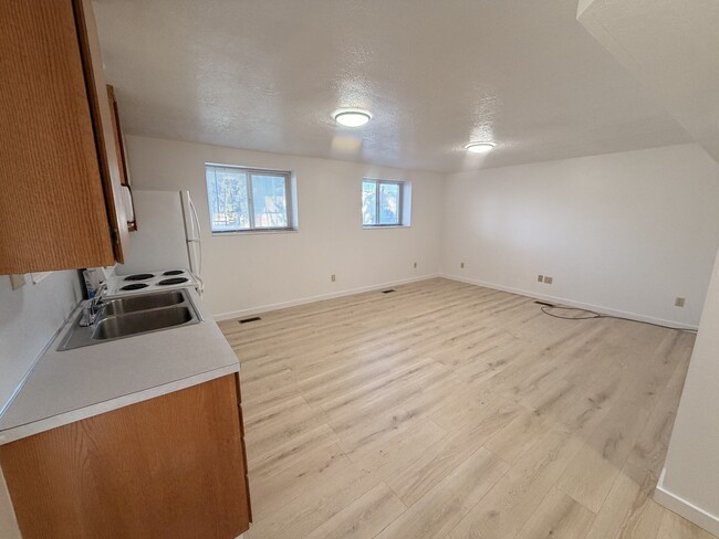 325 S 600 W in Logan, UT - Building Photo - Building Photo