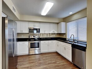 16632 W Belleview St in Goodyear, AZ - Foto de edificio - Building Photo