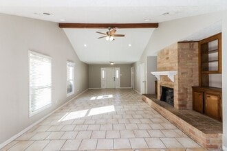 1611 Bodart Cir in Houston, TX - Building Photo - Building Photo