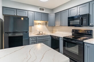 Bradenton Palms in Bradenton, FL - Foto de edificio - Interior Photo