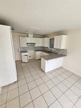 12 Las Palmas Dr in Pharr, TX - Building Photo - Building Photo