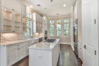 70 Wooded Park Pl in Spring, TX - Building Photo - Building Photo