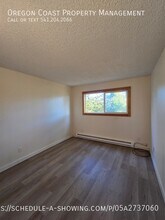 811 SW 6th St in Newport, OR - Building Photo - Building Photo