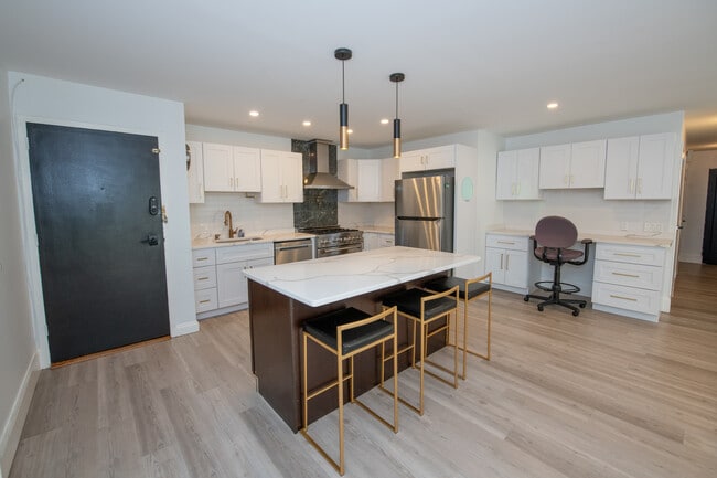 100 West Ave, Unit B6 in Jenkintown, PA - Building Photo - Building Photo