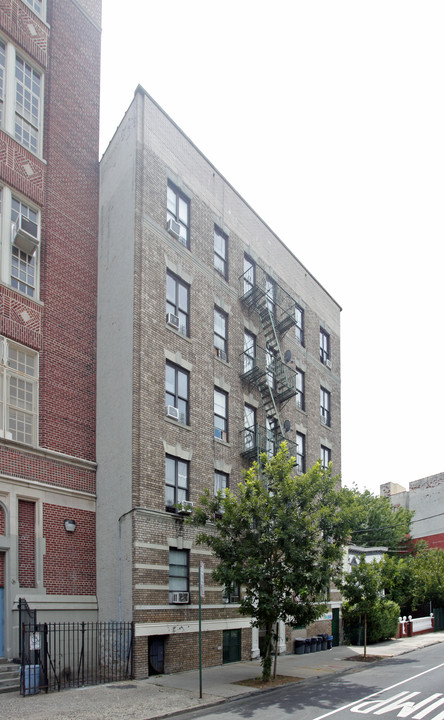 1536 Vyse Ave in Bronx, NY - Building Photo