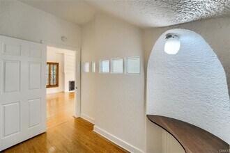 5924 Graciosa Dr in Los Angeles, CA - Building Photo - Building Photo