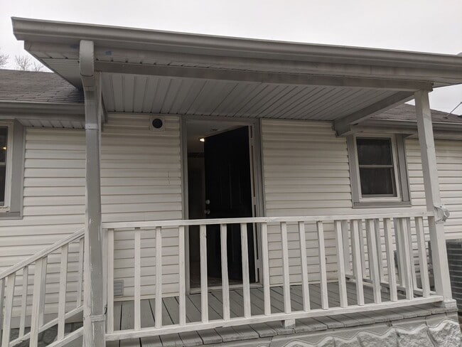 property at 427 Demoss St