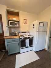 601 N Front St in Crookston, MN - Foto de edificio - Building Photo